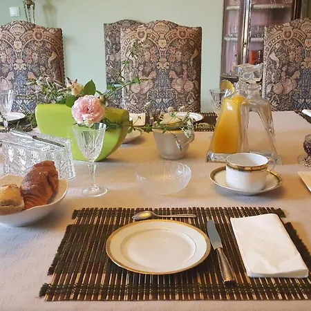 D'hotes Art Et Remparts Bed & Breakfast La Reole