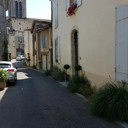 Bed & Breakfast D'hotes Art Et Remparts